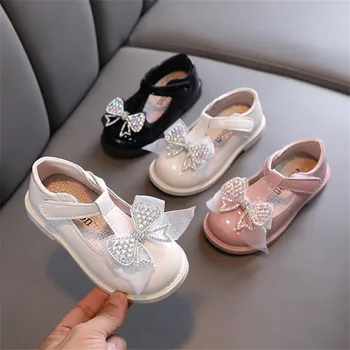 2022Новая корейская мода для девочек Черная кожаная обувь Пряжа со стразами Бант Спортивная обувь Детская обувь принцессы школа Обувь на плоской подошве
