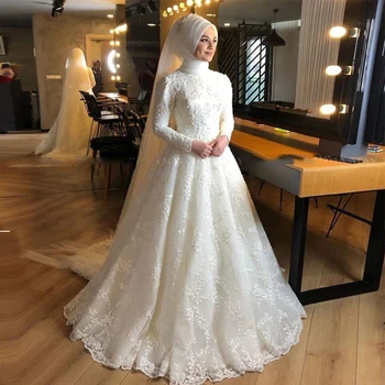 2023 Мусульманские свадебные платья Белый С длинным рукавом Кружева Vestidos De Noiva Большие размеры Винтаж Пуговицы Bcak Simple Trouwjurk Custom Robe