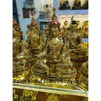Оптовая торговля буддийскими товарами # Тибетский храм позолоченная медь Падмасамбхава Гуру Ринпоче Статуя Будды благословляет безопасное здоровье удачи